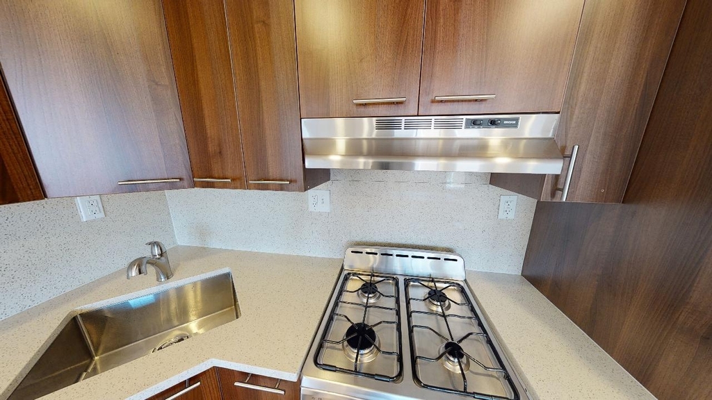67-19 Austin Street - Photo 2