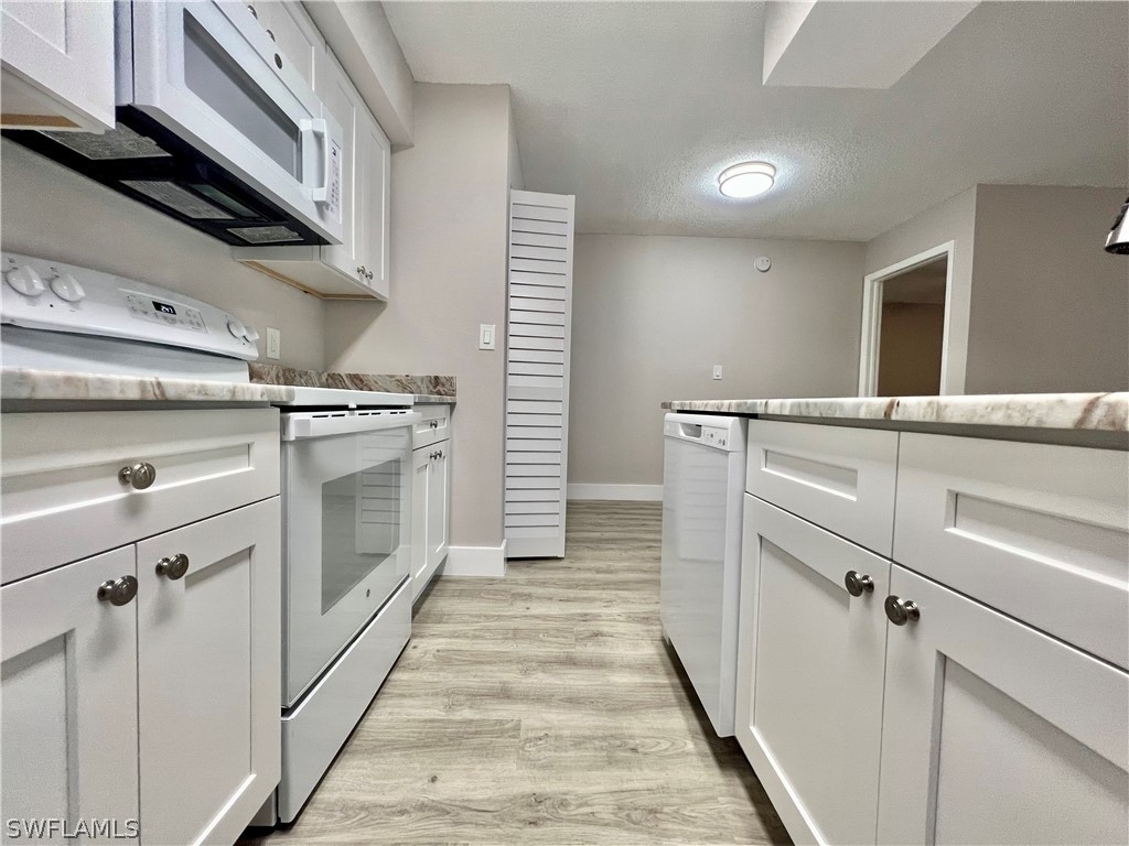 5307 Summerlin Road - Photo 6