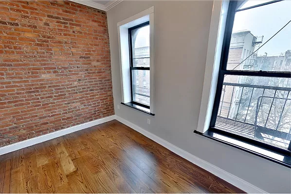 108th & Columbus Ave - Photo 1