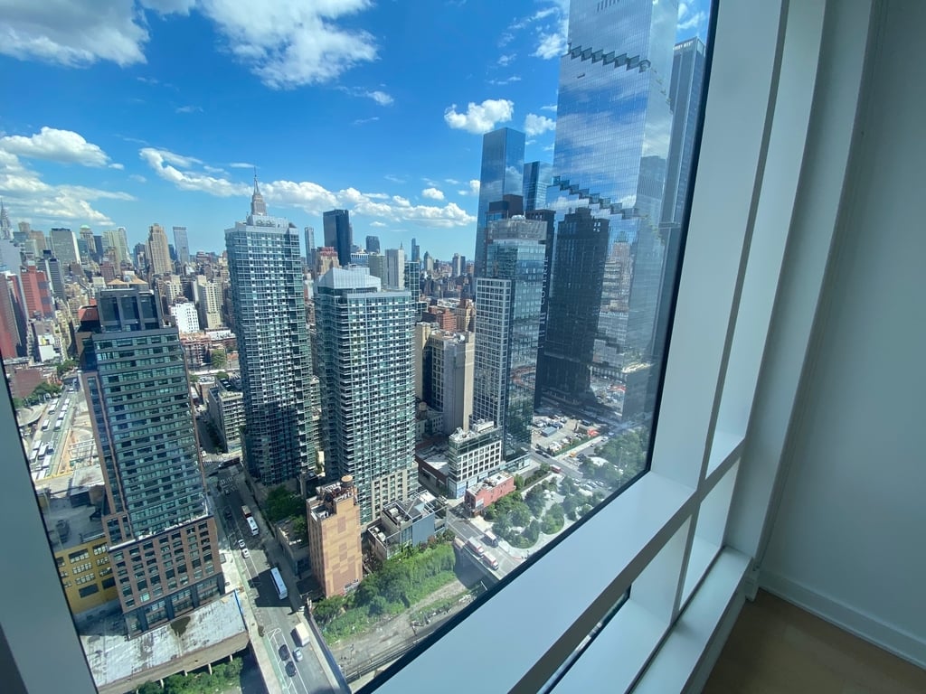West 38th Street - Photo 1