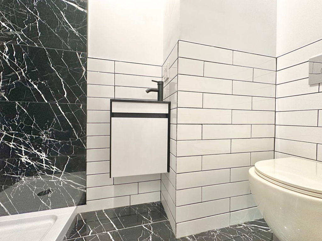 259 Jefferson Street - Photo 3