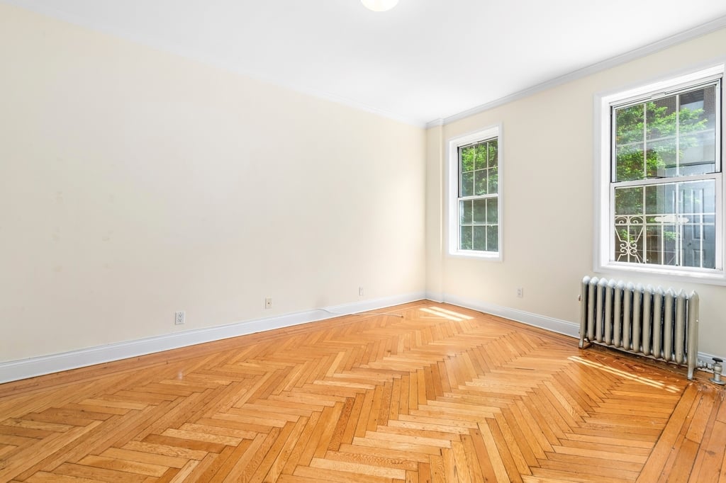 117 West 13th Street - Photo 1