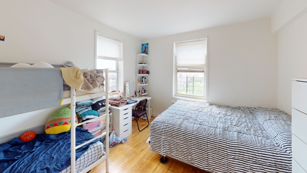 86-11 34th Avenue - Photo 4