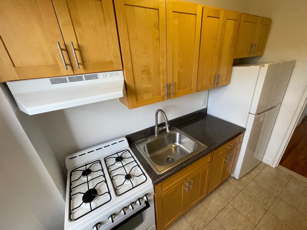 99-49 66th Road - Photo 4