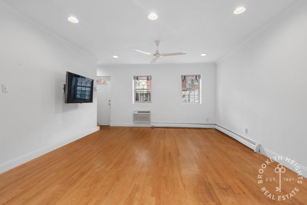 346 Warren Street - Photo 1