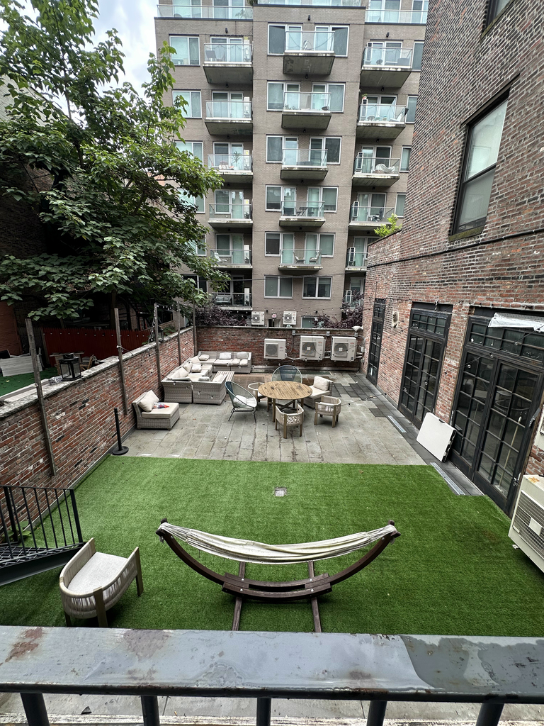 86 Clinton Street - Photo 5