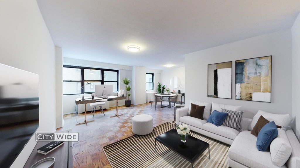 East 89th Street - Photo 0