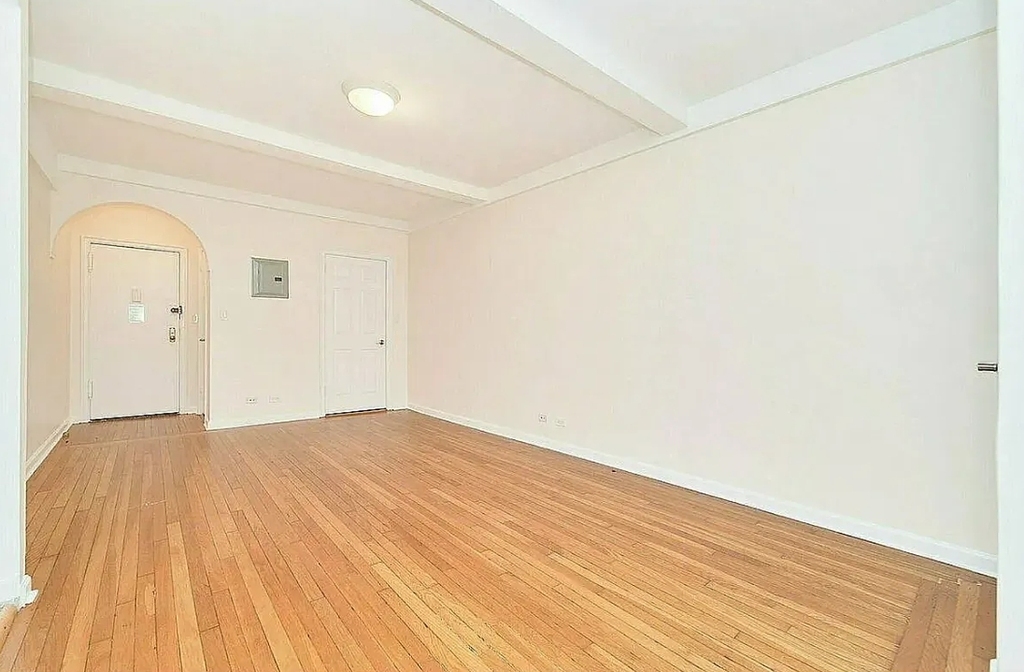 west 101 street - Photo 1
