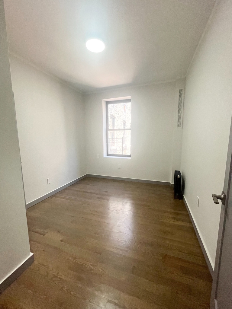 560 West 163rd Street - Photo 2