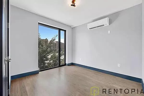 475 Grand Street - Photo 13