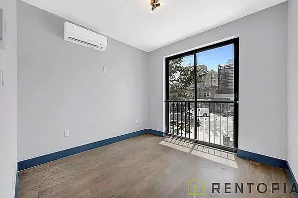 475 Grand Street - Photo 8