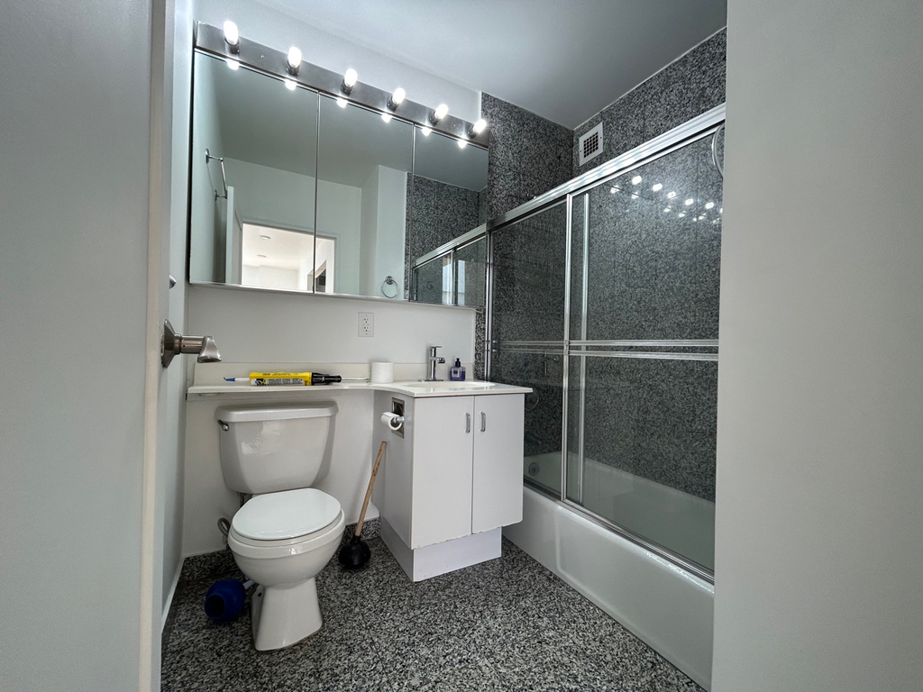 East 37th Street - Photo 3