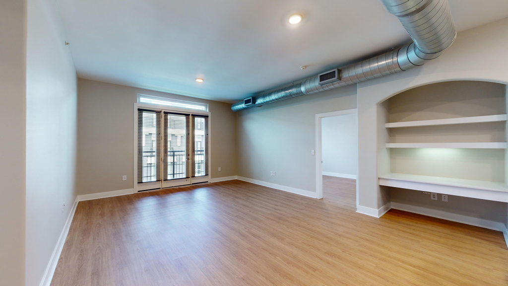 707 York Road - Photo 2