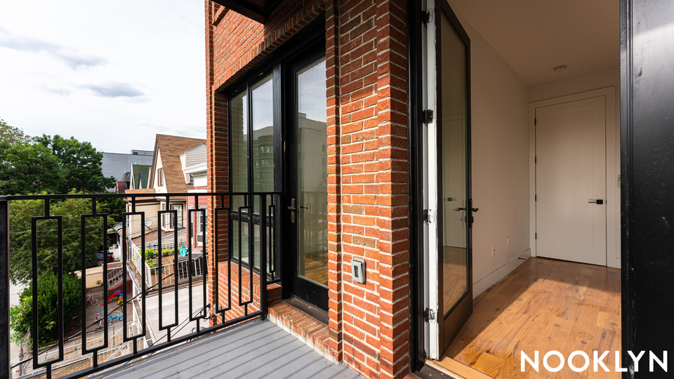 1643 New York Ave - Photo 12