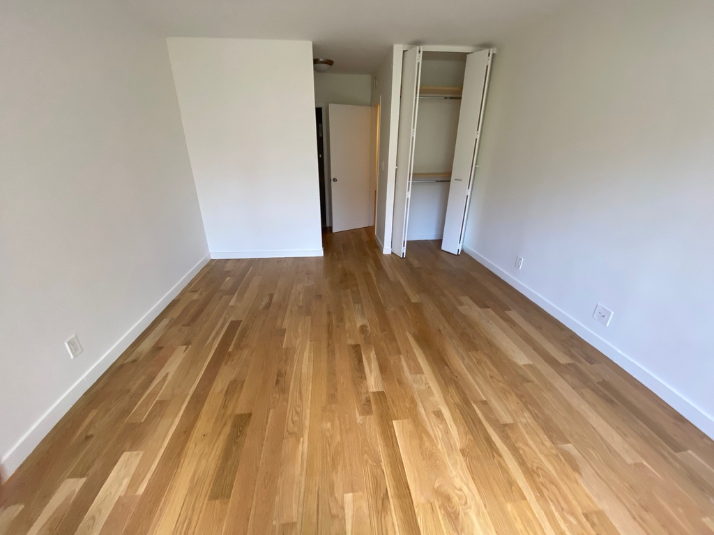 West 87 th street  - Photo 9