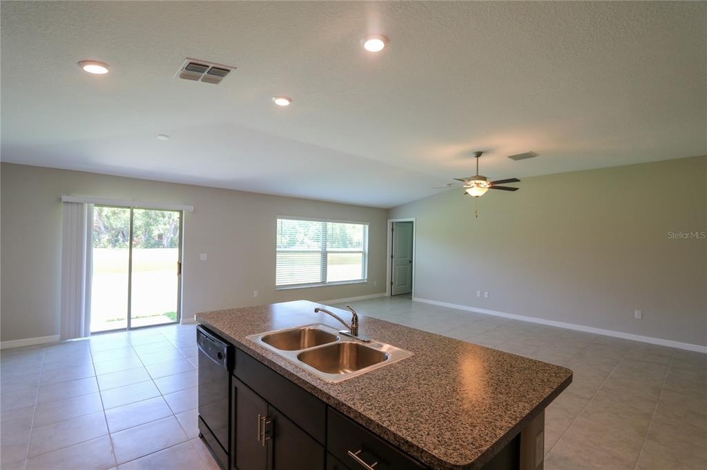7154 Samuel Ivy Drive - Photo 4