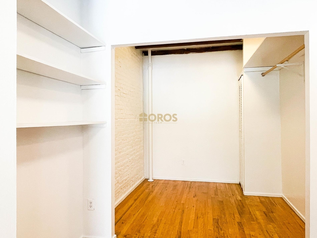East 13th Street - Photo 2