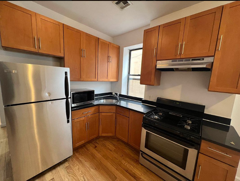 1496 Bushwick Avenue - Photo 1