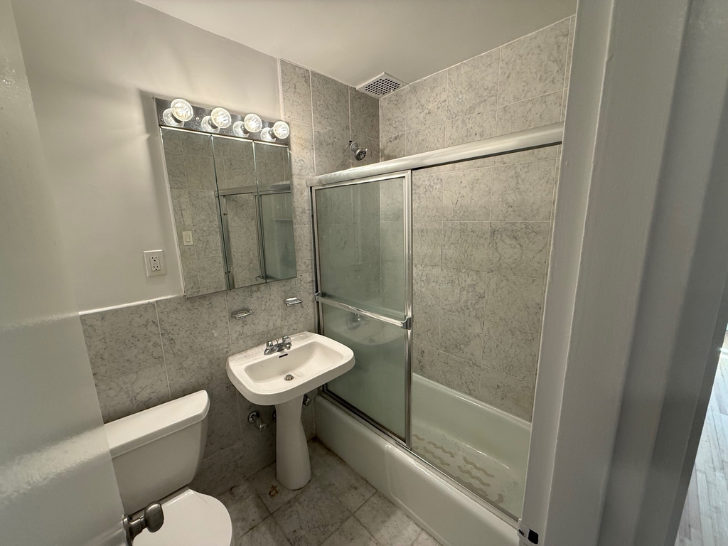 210 East 83rd Street - Photo 8