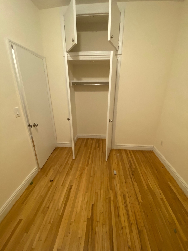 210 East 83rd Street - Photo 8