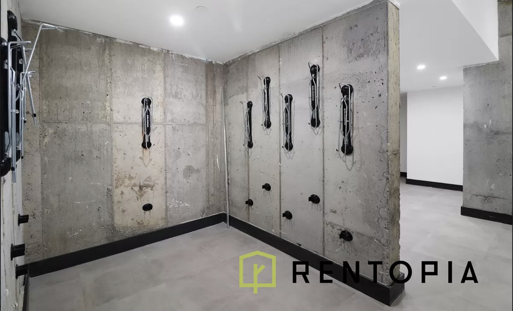 228 Berry Street - Photo 6