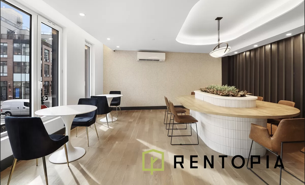 228 Berry Street - Photo 10