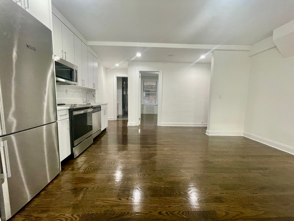 East 37th Street - Photo 0