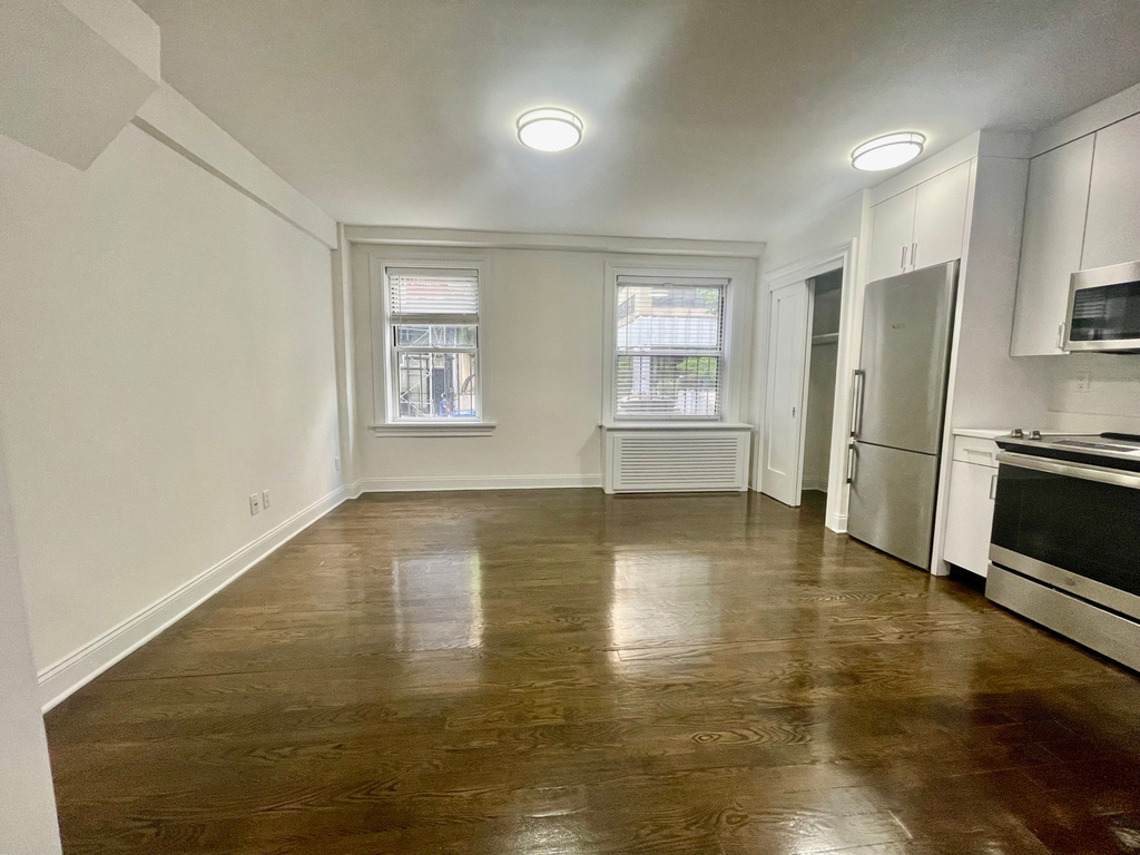 East 37th Street - Photo 1