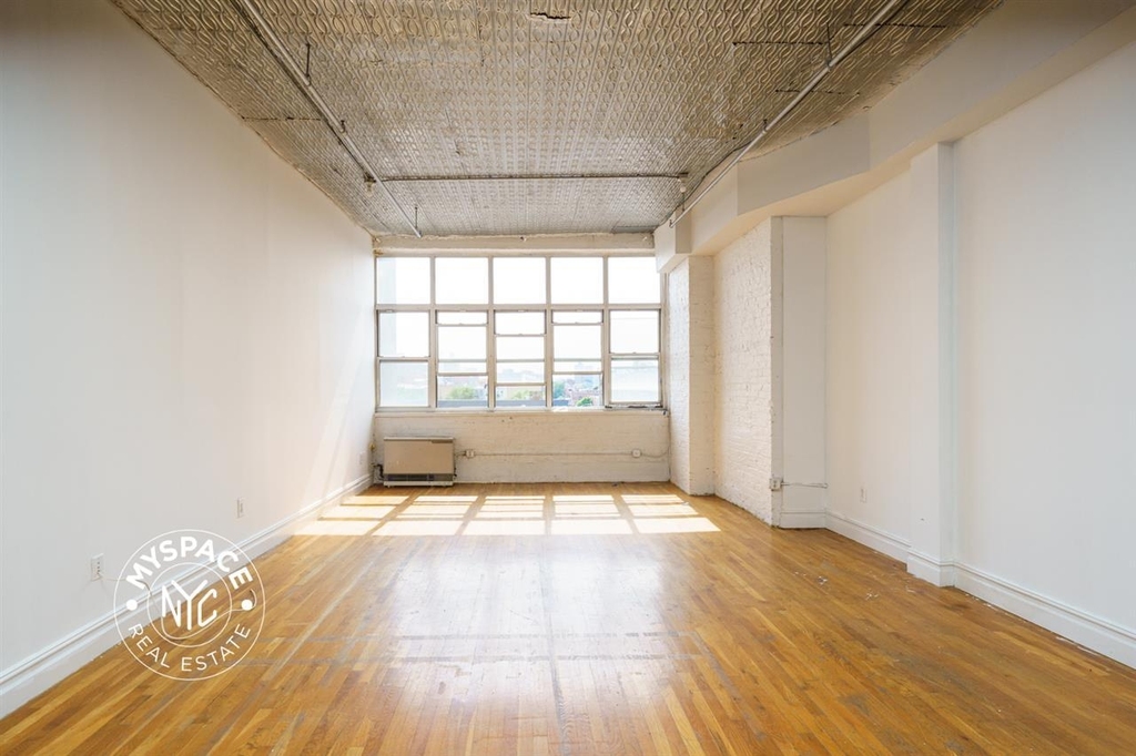 1087 Flushing Avenue - Photo 3