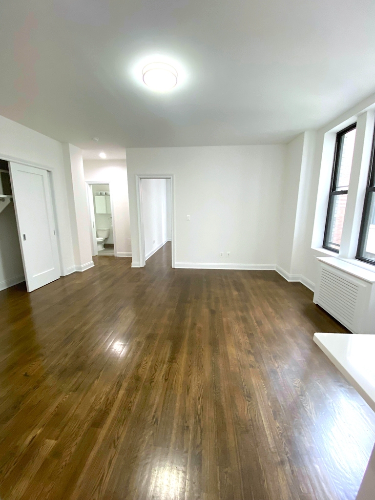I West 59 Street - Photo 4