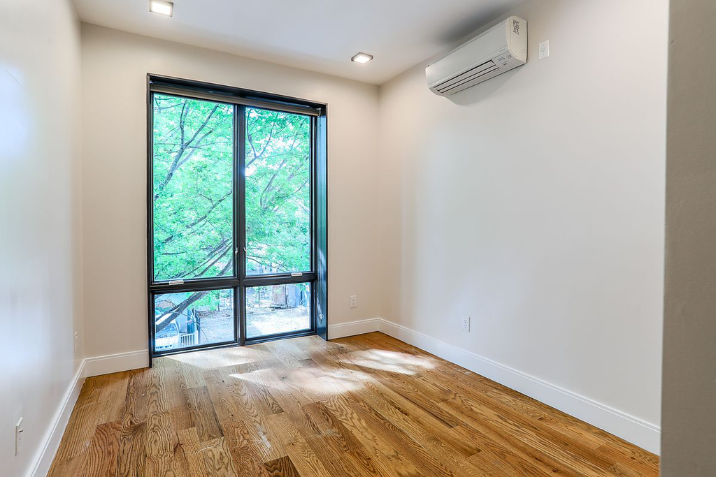 691 Chauncey Street - Photo 0