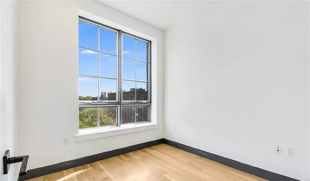 894 Bushwick Avenue - Photo 3