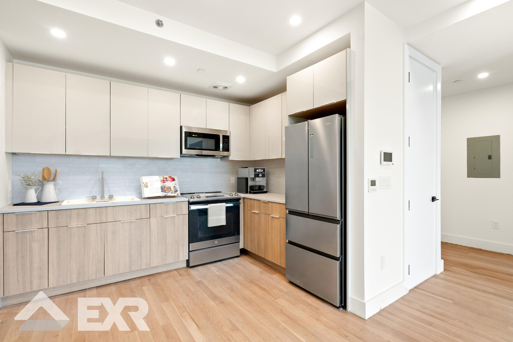 1946 Ocean Avenue - Photo 1