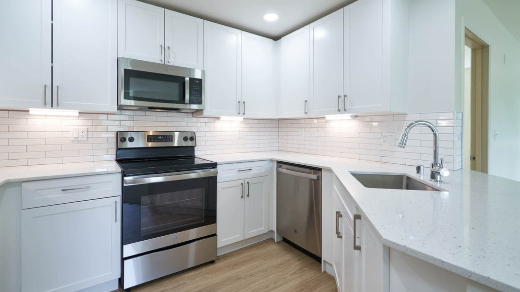 8700 Northeast Bothell Way - Photo 46
