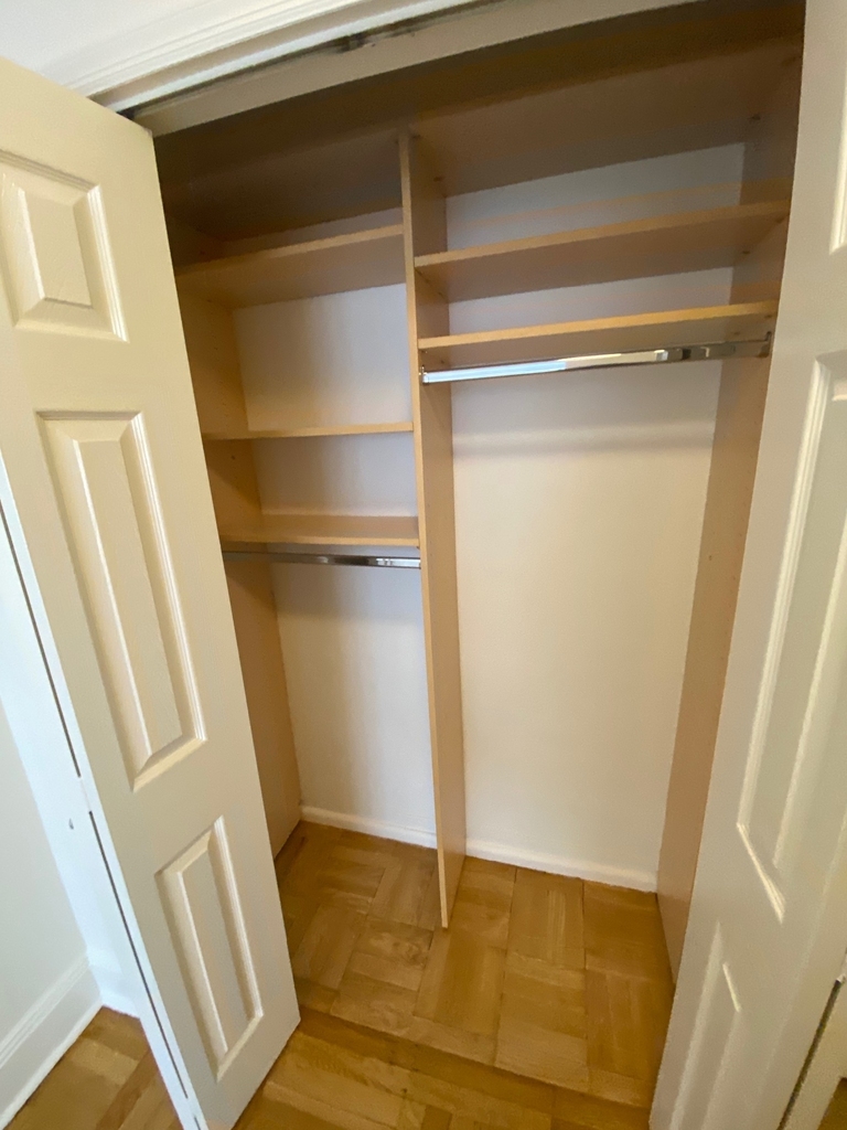 East 79th Street - Photo 2