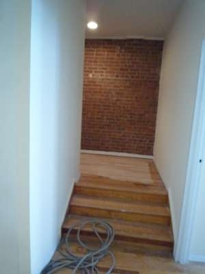 East 12th Street - Photo 8