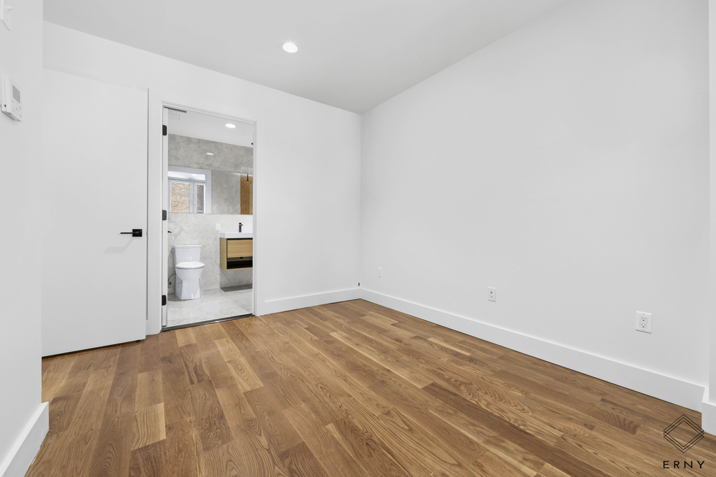 807 Washington Avenue - Photo 17