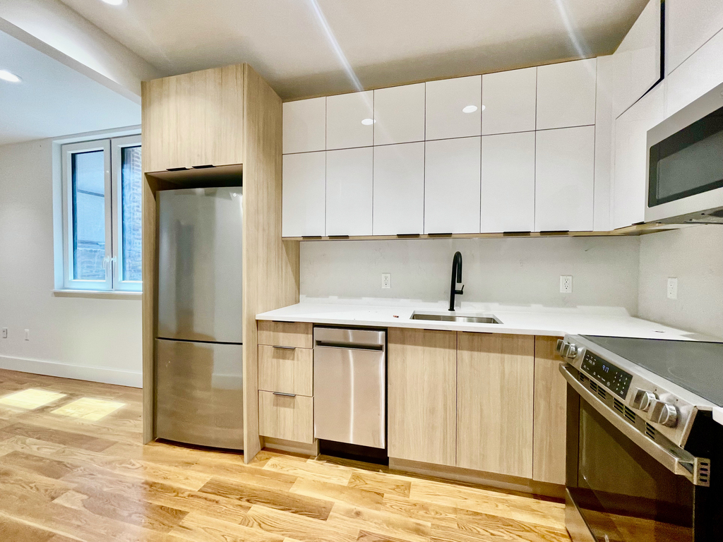 807 Washington Avenue - Photo 10