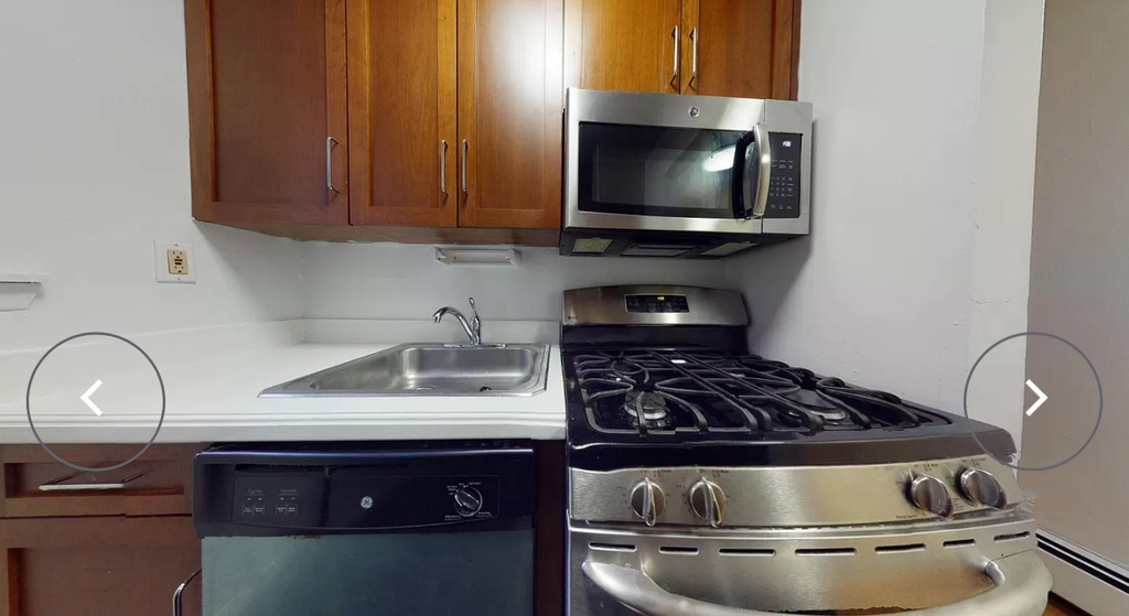 365 West 52nd Street - Photo 2
