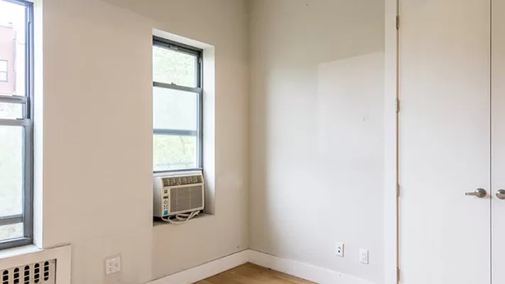 338 Melrose Street - Photo 10