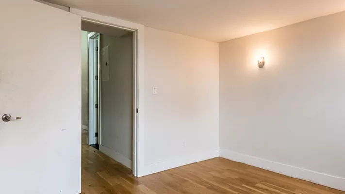 338 Melrose Street - Photo 16