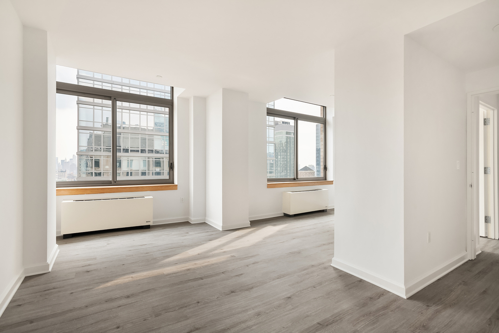 Lower Midtown South  - Photo 2
