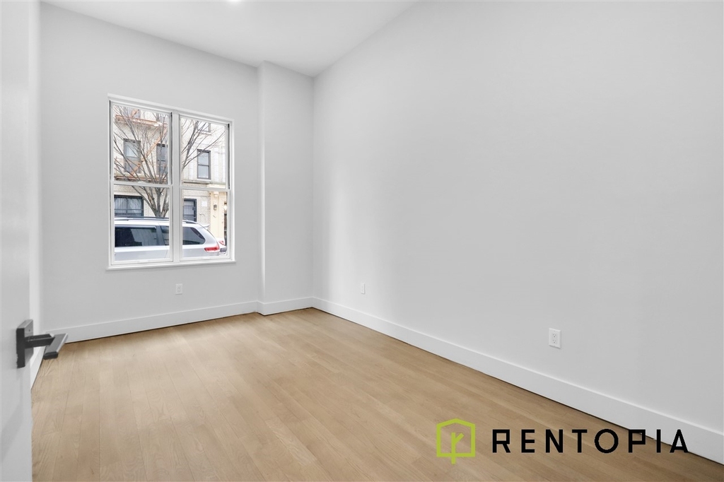 379 South 1st Street - Photo 1