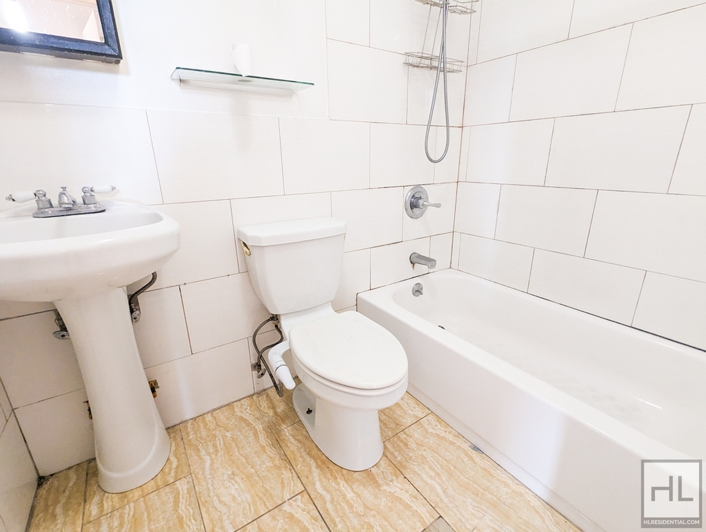 383 West 125 Street - Photo 7