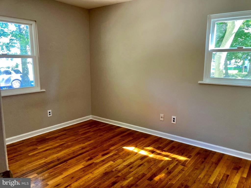 1217 Canal Ave - Photo 17