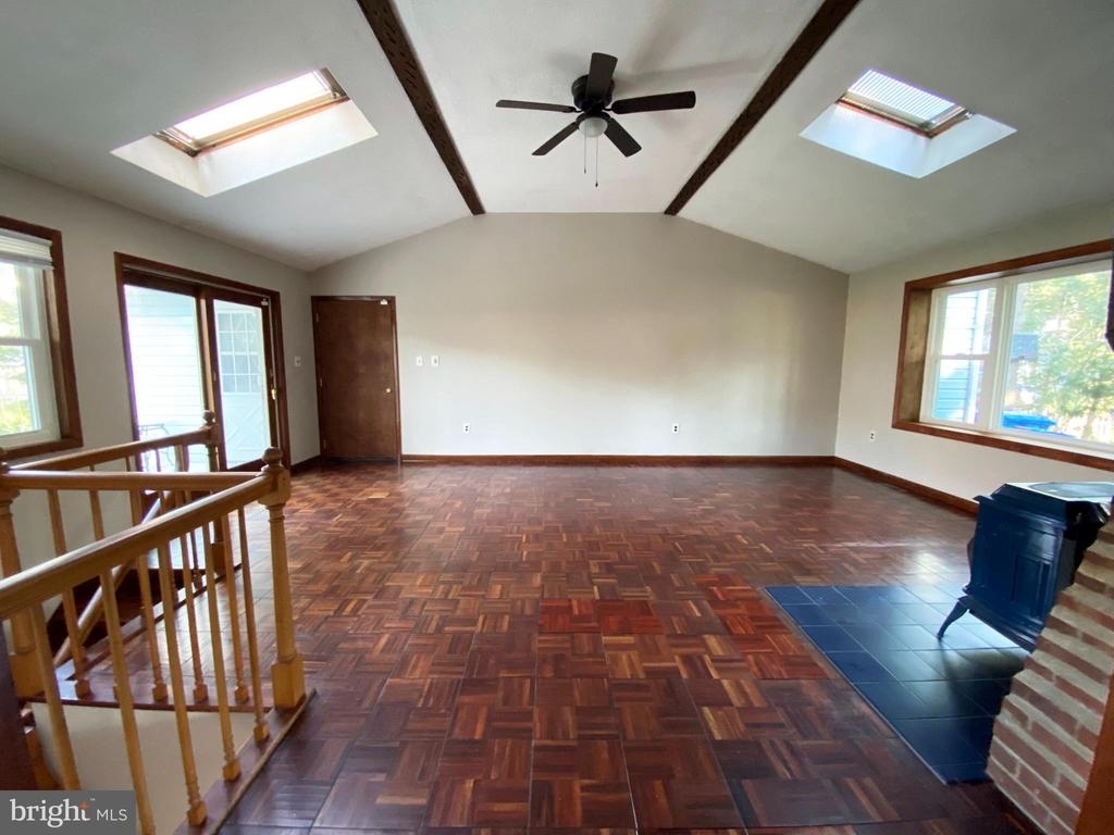 1217 Canal Ave - Photo 5