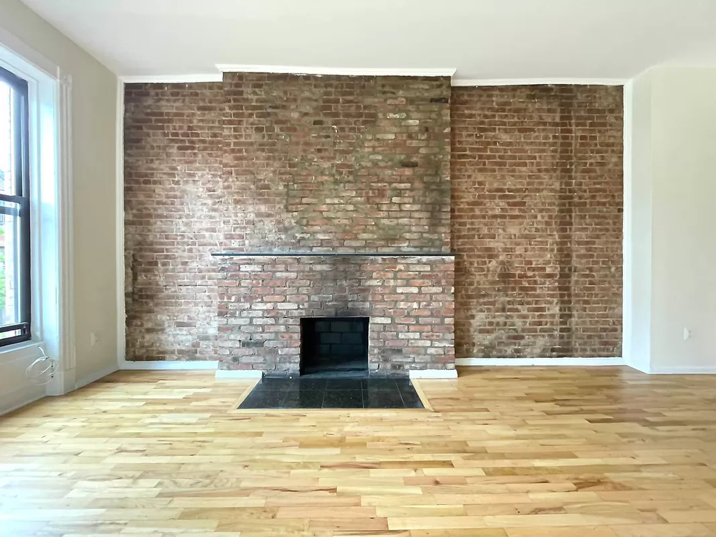 West 73rd Street & Columbus Ave - Photo 1