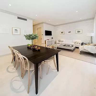 132 East 61st Street - Photo 1