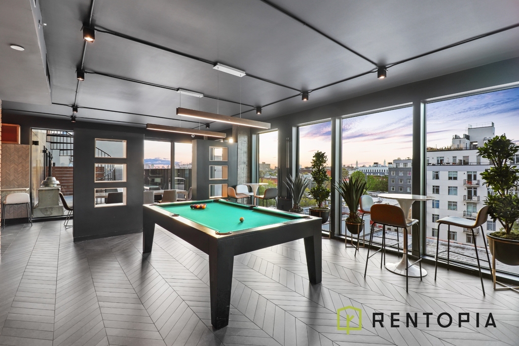 824 Lexington Avenue - Photo 7