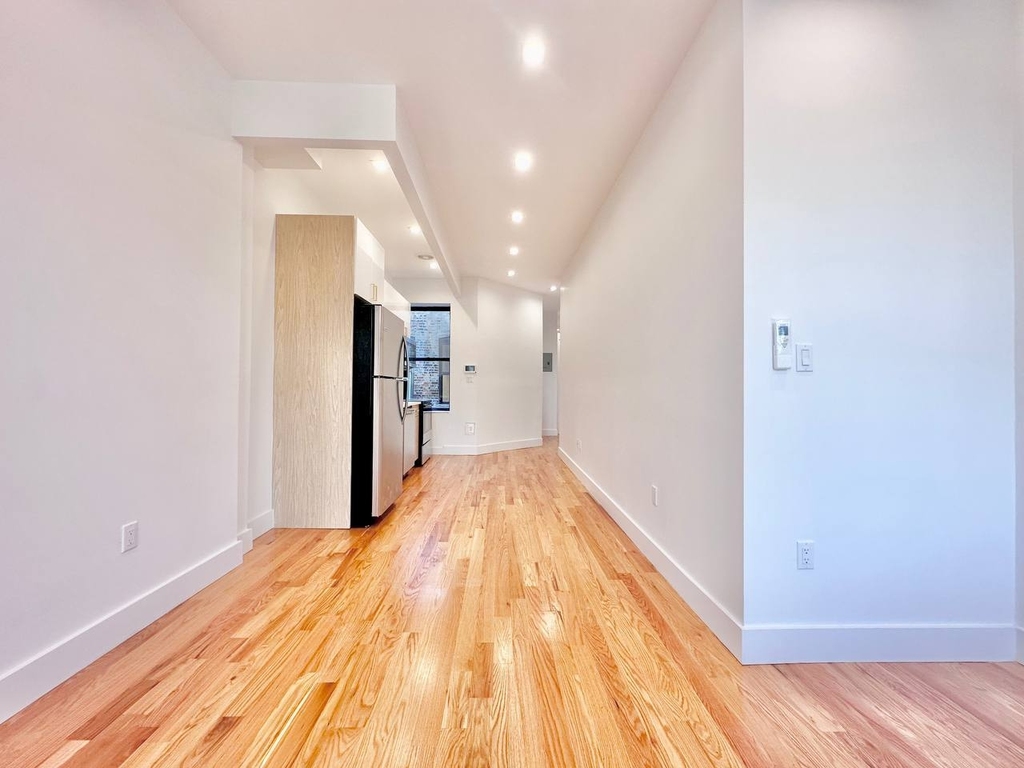 1330 St Johns Place - Photo 4